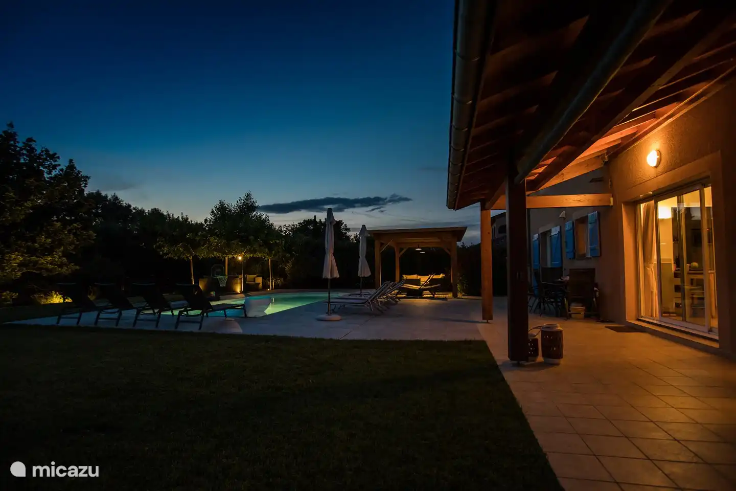 Zicht vanaf de olijfboom!