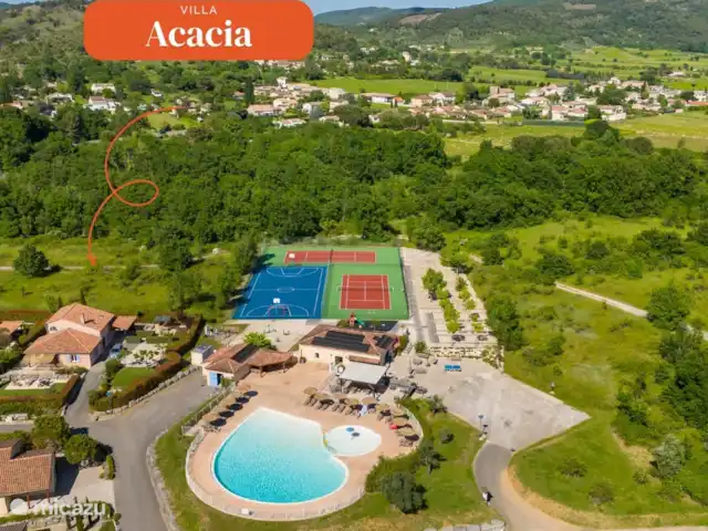 Villa Acacia | France, Ardèche, Vallon-Pont-d'Arc - villa Emplacement central près de la piscine