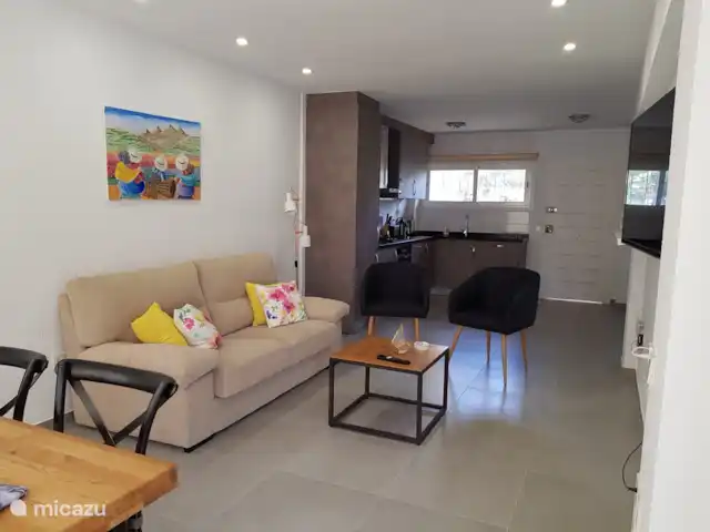 Location de Vacances Espagne, Costa Blanca, Albir, appartement - Ville d'Elda 33 3b séjour avec cuisine ouverte