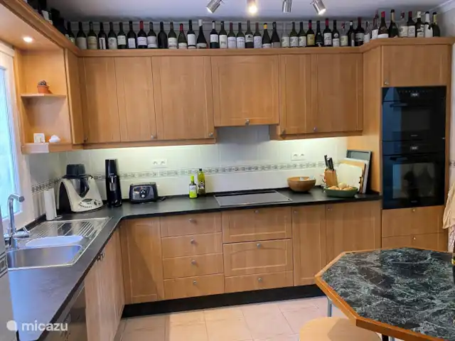 Koala de la maison | Espagne, Costa Blanca, Moraira - villa MIELE Induction / cuiseur vapeur / micro-ondes / four électronique / thermomix / presse-agrumes / grille-pain / Nespresso / Cafetière