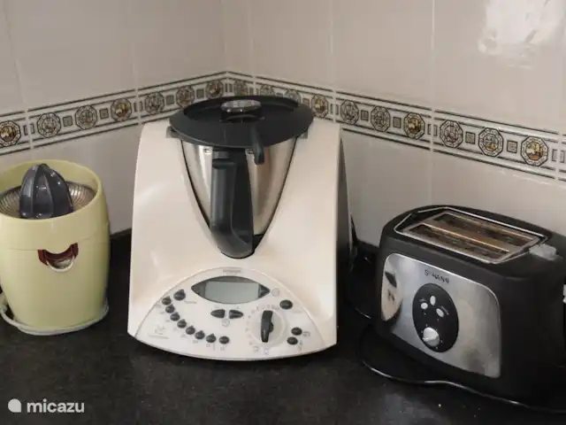 Koala de la maison | Espagne, Costa Blanca, Moraira - villa Presse-agrumes, Thermomix, grille-pain