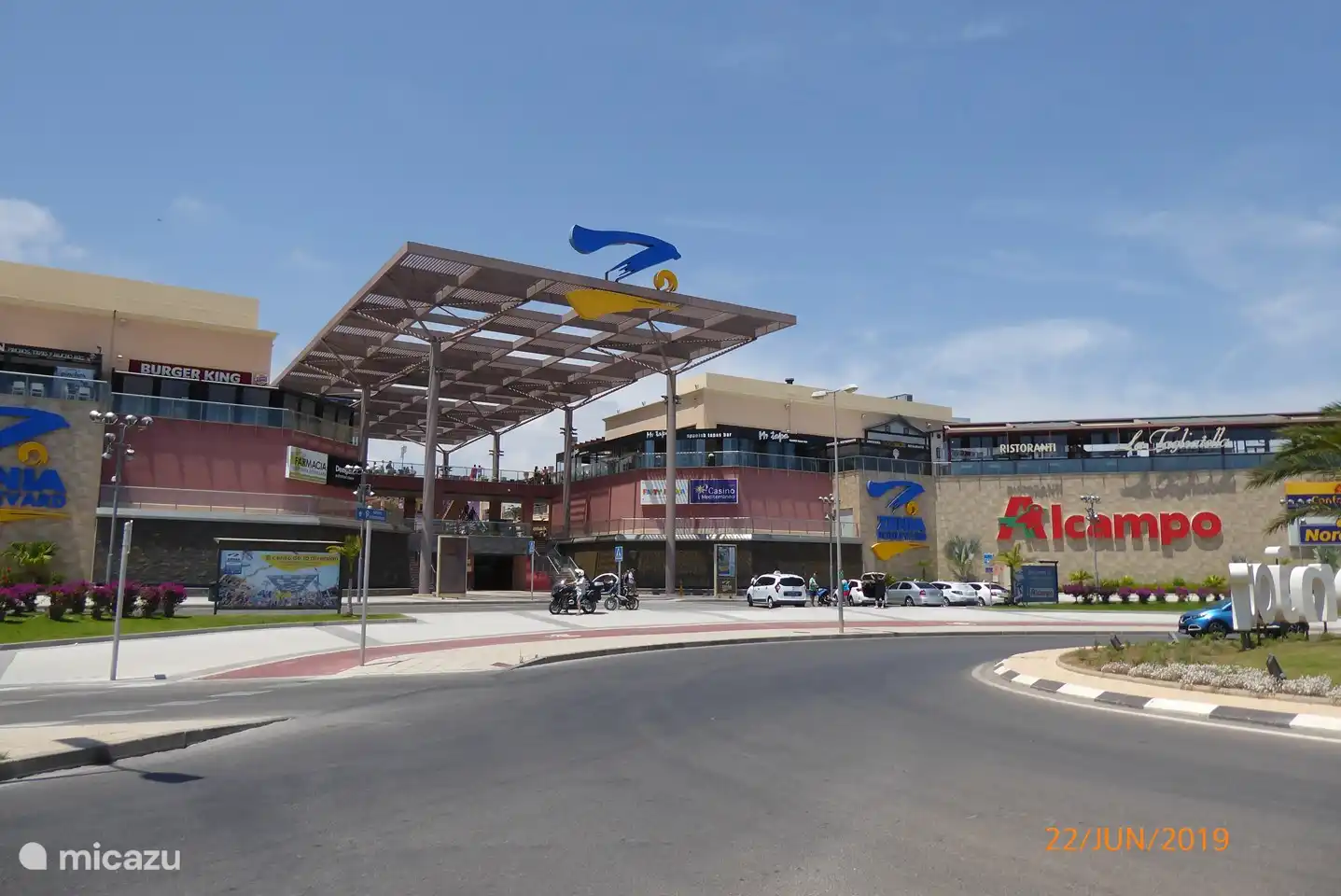 Centre commercial La Zenia (en plein air) à Orihuela Costa (11 km)