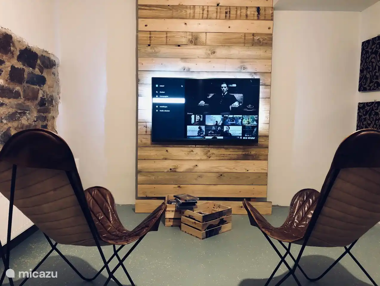 ein separater Fernsehraum mit Netflix und Internet-TV