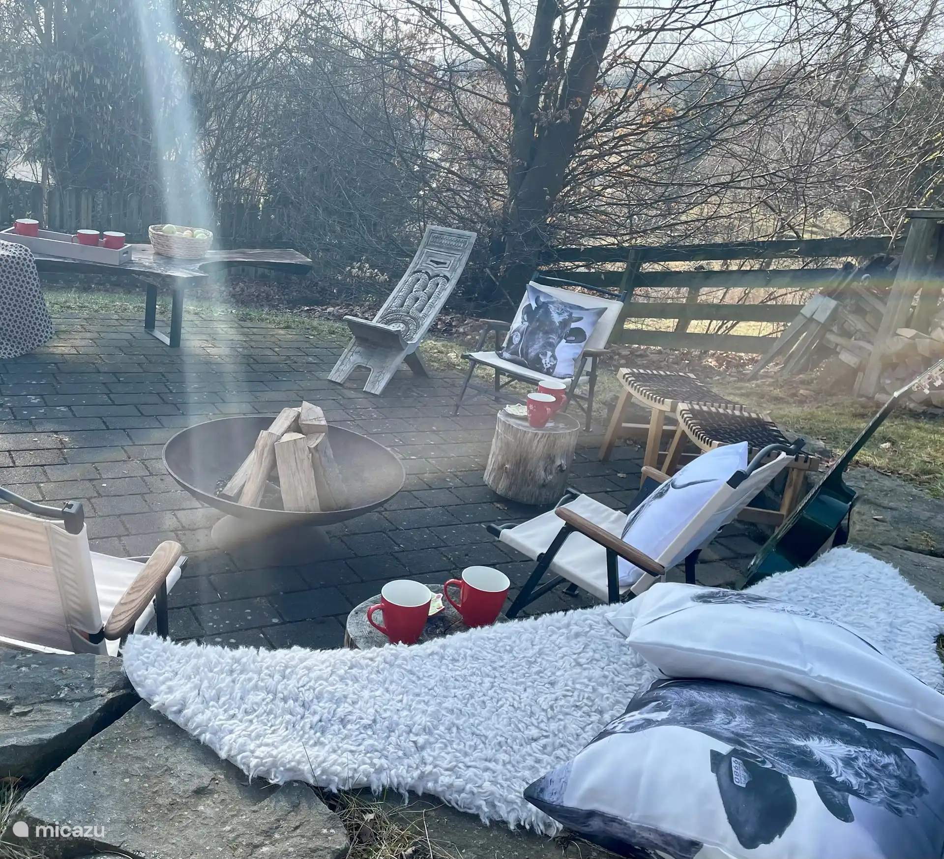 Feuerstelle und Grillplatz