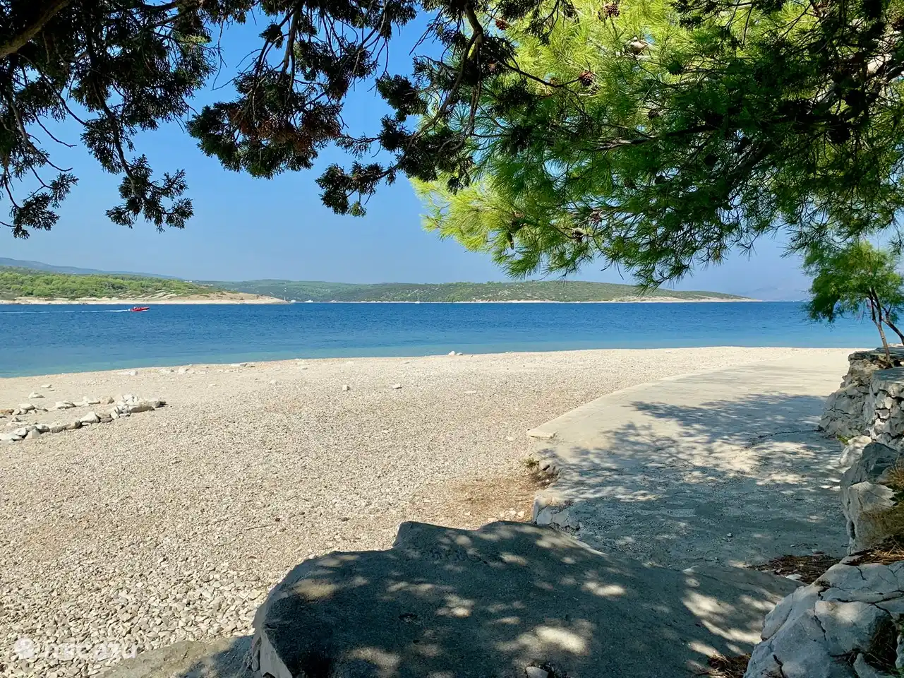 There are several beaches within walking distance around Villa Maral and with various shady spots!