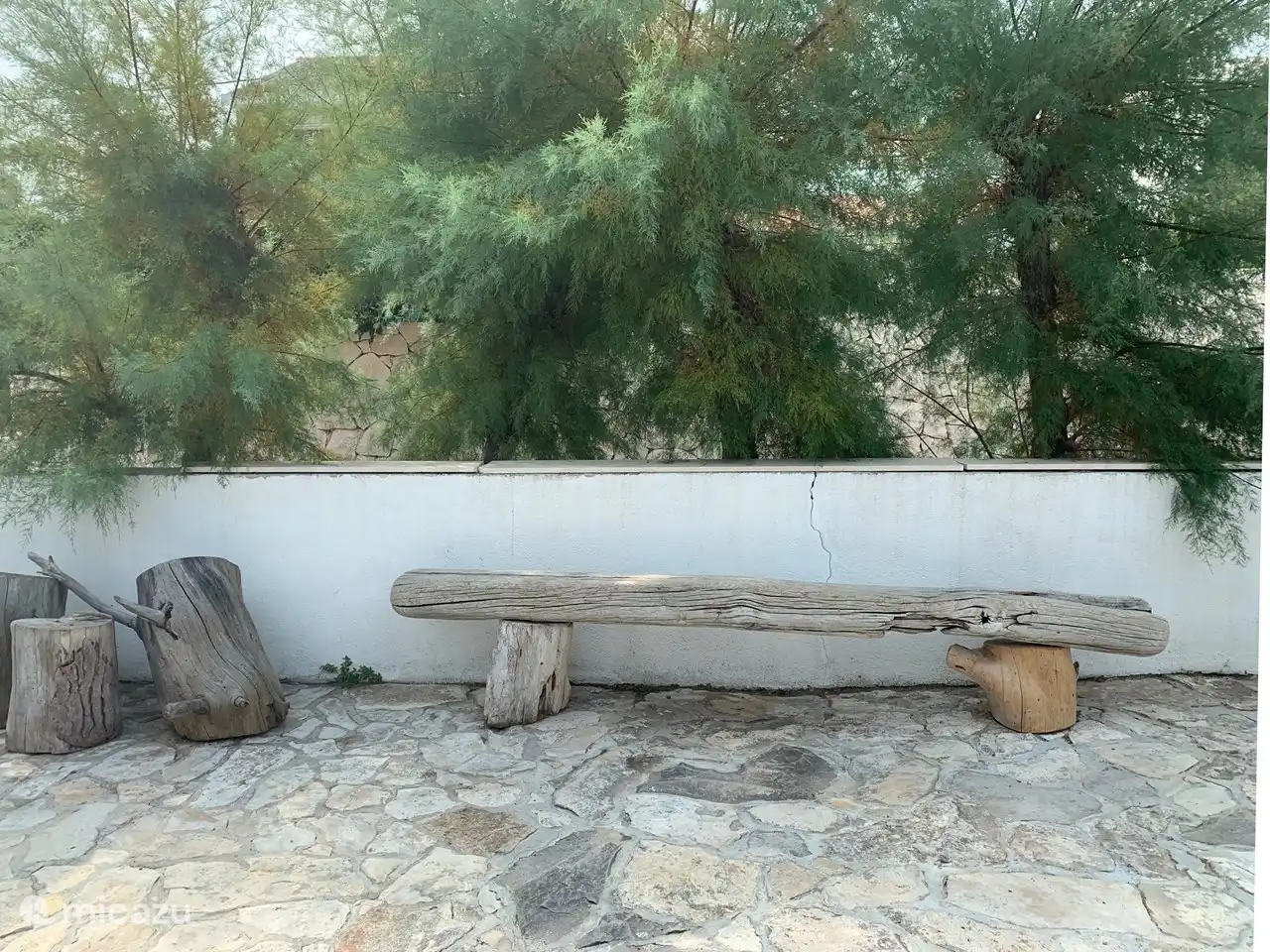 Villa Maral: seating area in the garden