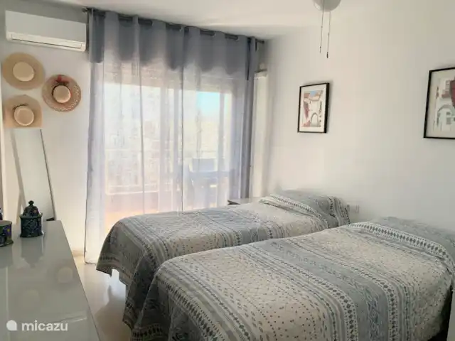 plage de palmiers | Espagne, Costa del Sol, Fuengirola - appartement Chambre climatisée.