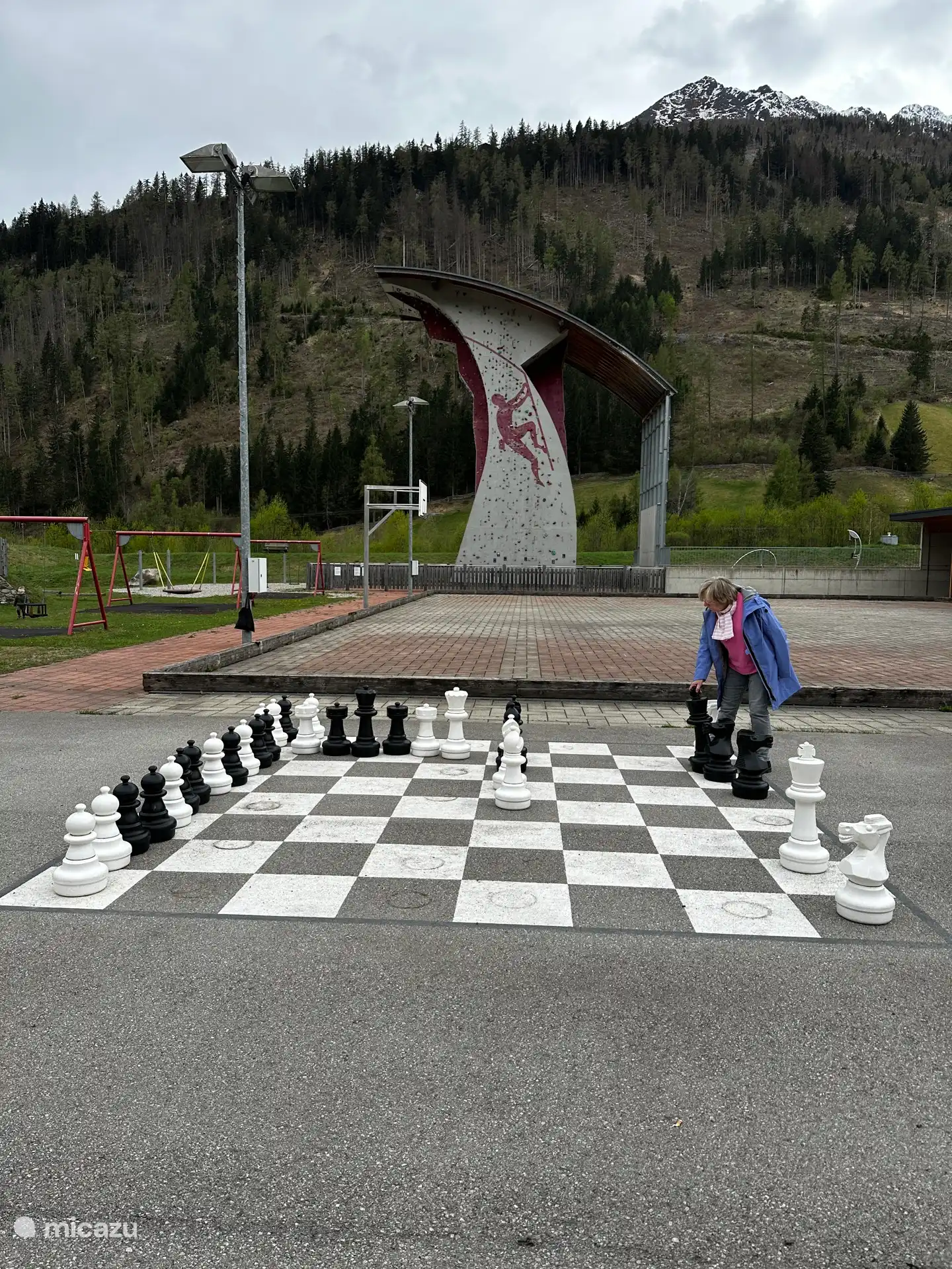 Gran juego de ajedrez al aire libre