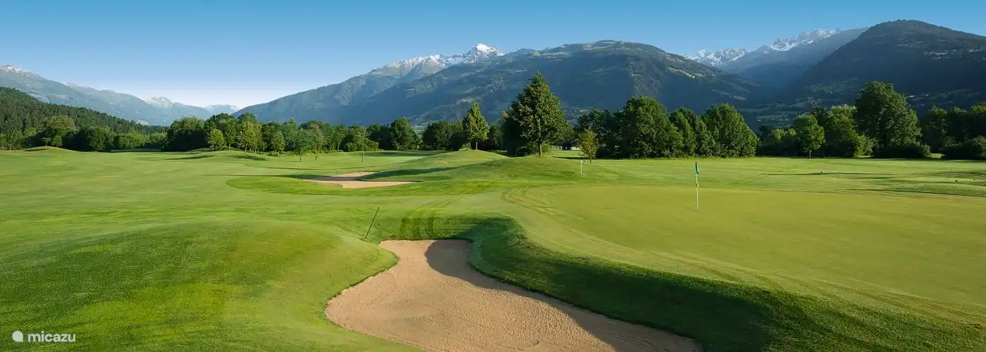 Campo de golf de 18 hoyos Lienz