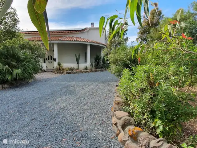 Villa Tana Margianis | Italie, Sardaigne, Perdaxius - villa Votre entrée à la Villa Tana Margianis