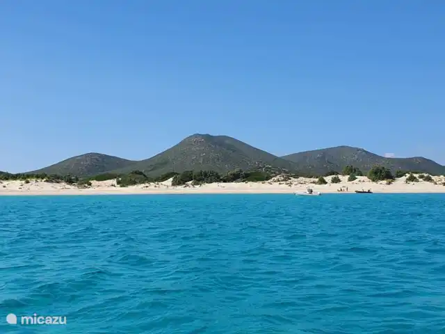 Villa Tana Margianis | Italie, Sardaigne, Perdaxius - villa Plage le long de la côte à Teulada, accessible uniquement en bateau (loué).