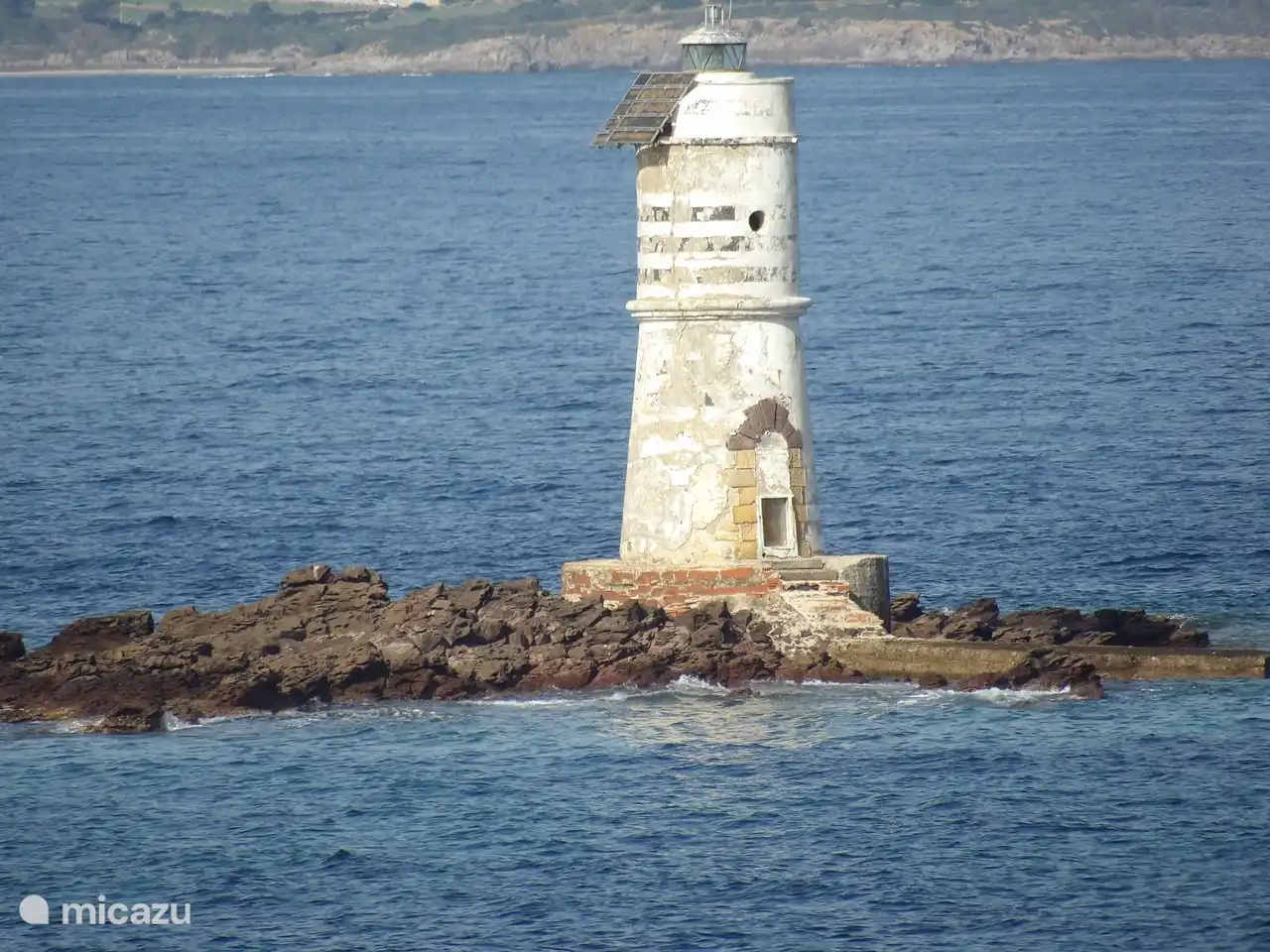 Vuurtorentje langs het schiereiland Sant'Antioco