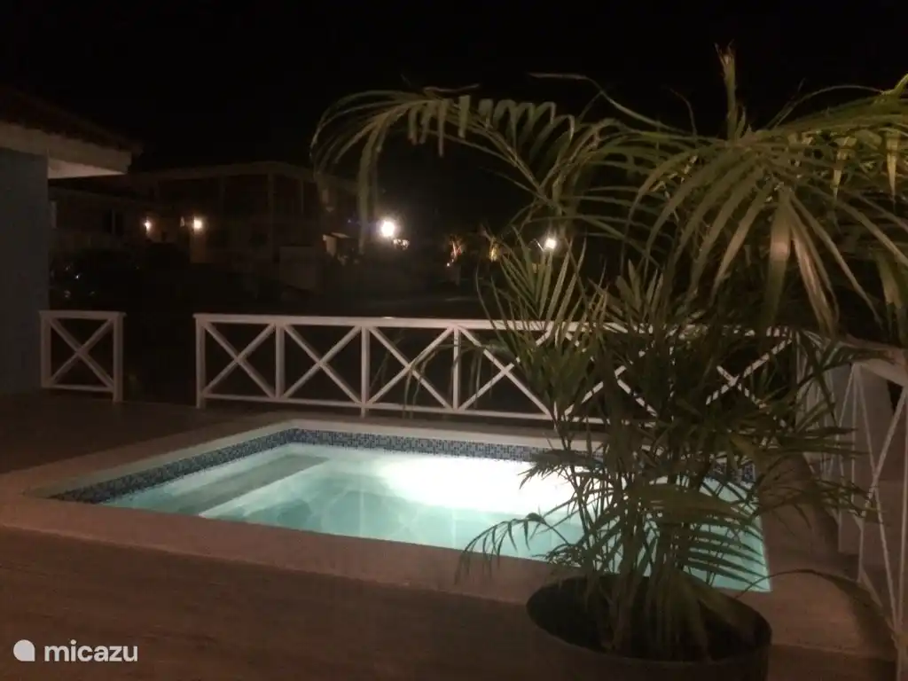 Piscine le soir