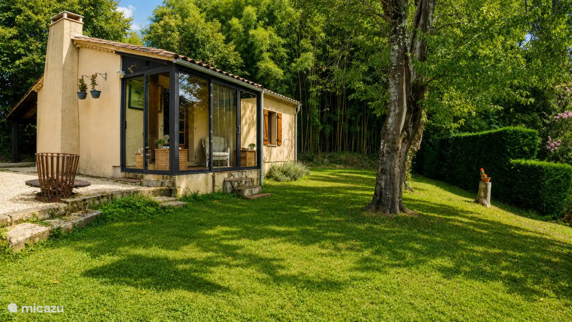Cottage avec jardin