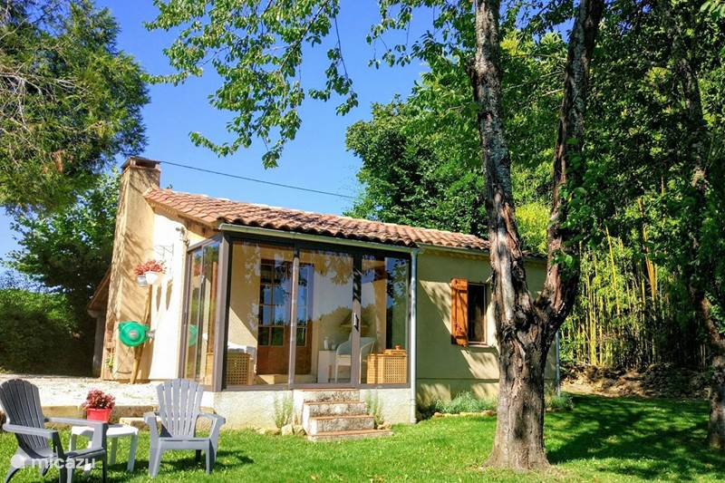 Vacation rental France, Dordogne, Doissat Holiday house Petite Lortal