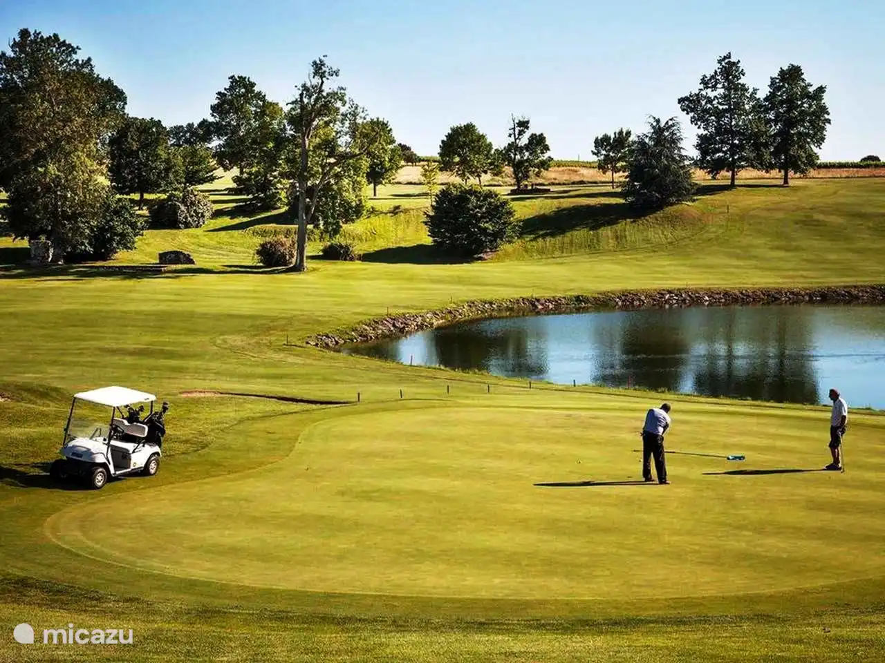 Golf à proximité (9 et 18 trous)