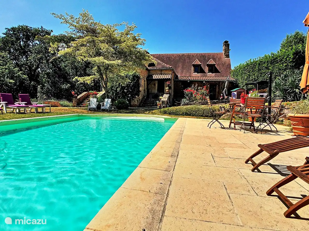 Villa mit Klimaanlage und separatem Ferienhaus in Frankreich, Dordogne, Doissat - ferienhaus