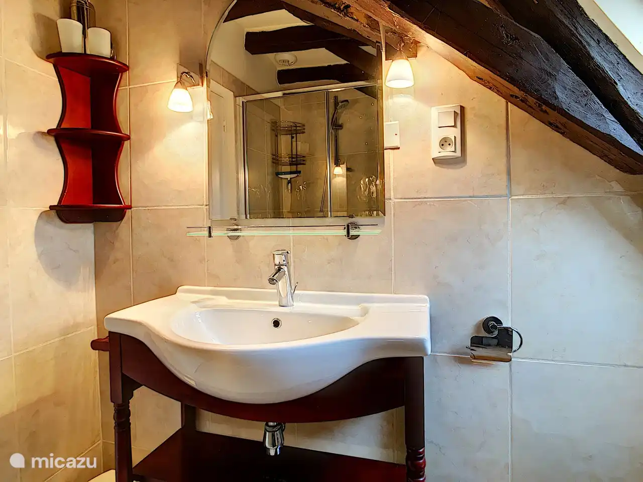 Badezimmer 1. Stock, en suite vom Schlafzimmer