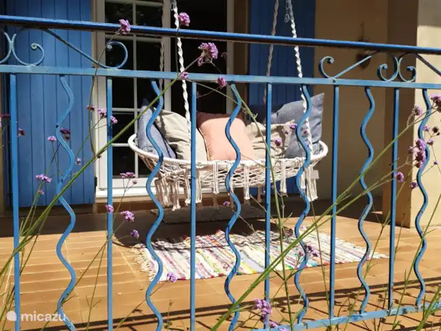 Villa Couronne huren in Frankrijk, Gard, Uzès - villa Ontspannen en genieten op de veranda.