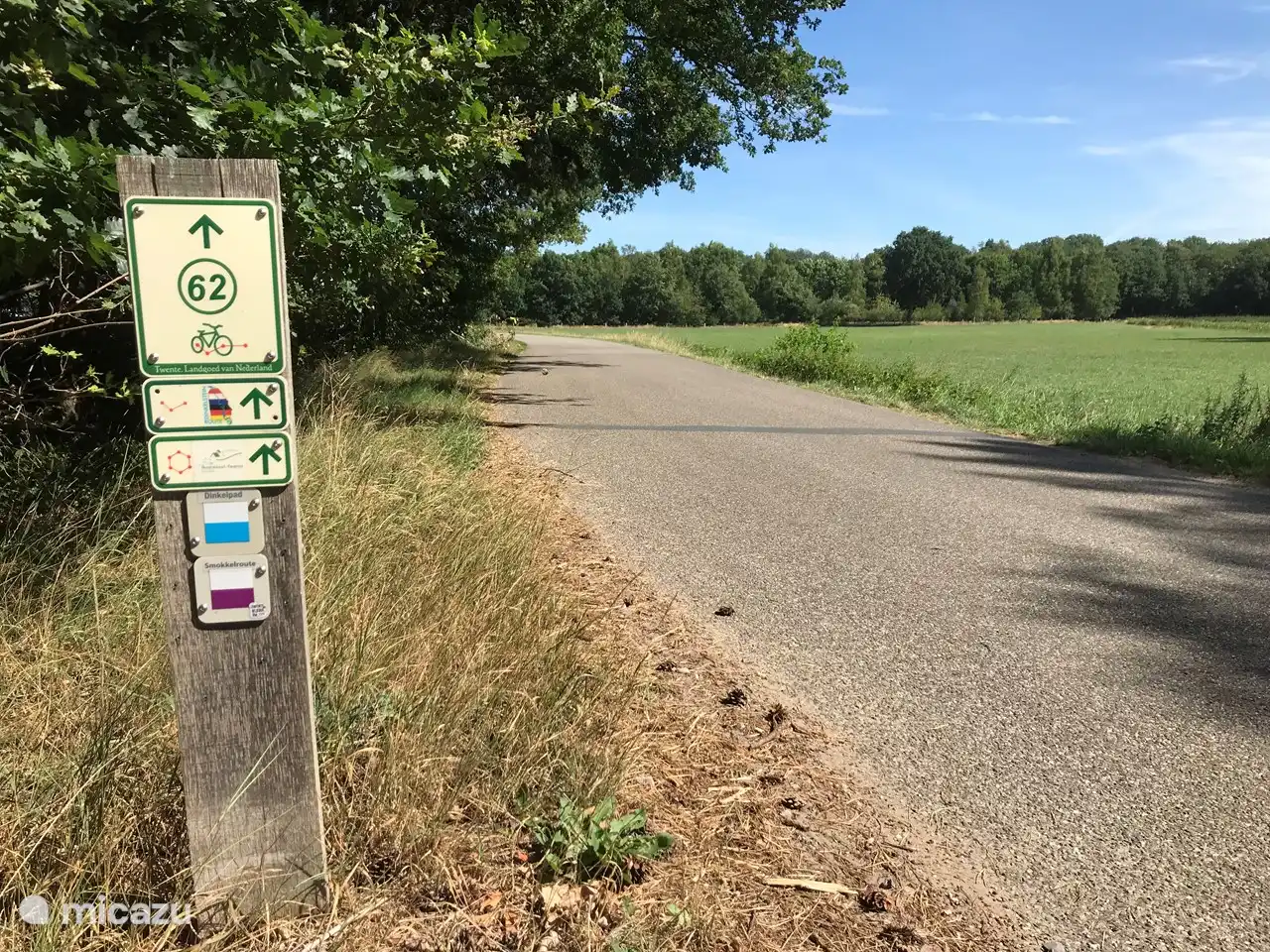 Die Kreuzungsroute auf dem Zandhuizerweg in Richtung Lutterzand