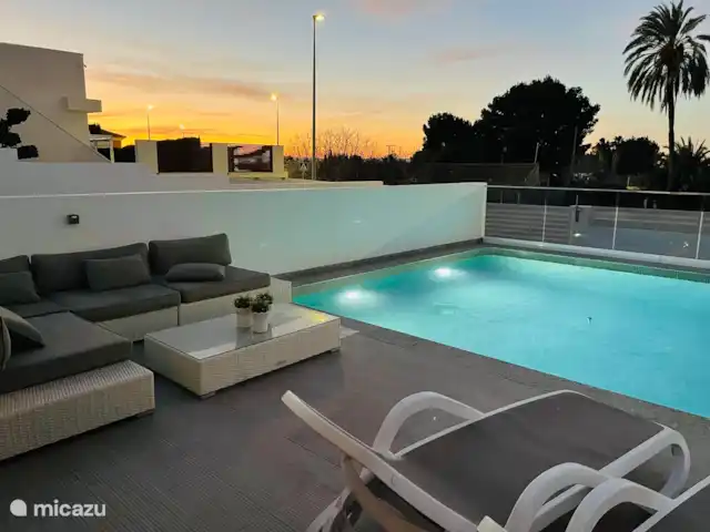 VILLA BEAU + piscine privée chauffée | Espagne, Costa Blanca, La Marina - villa Piscine à l’équinoxe,