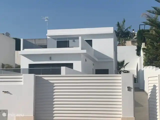 VILLA BEAU + piscine privée chauffée | Espagne, Costa Blanca, La Marina - villa Maison avant avec portail électrique