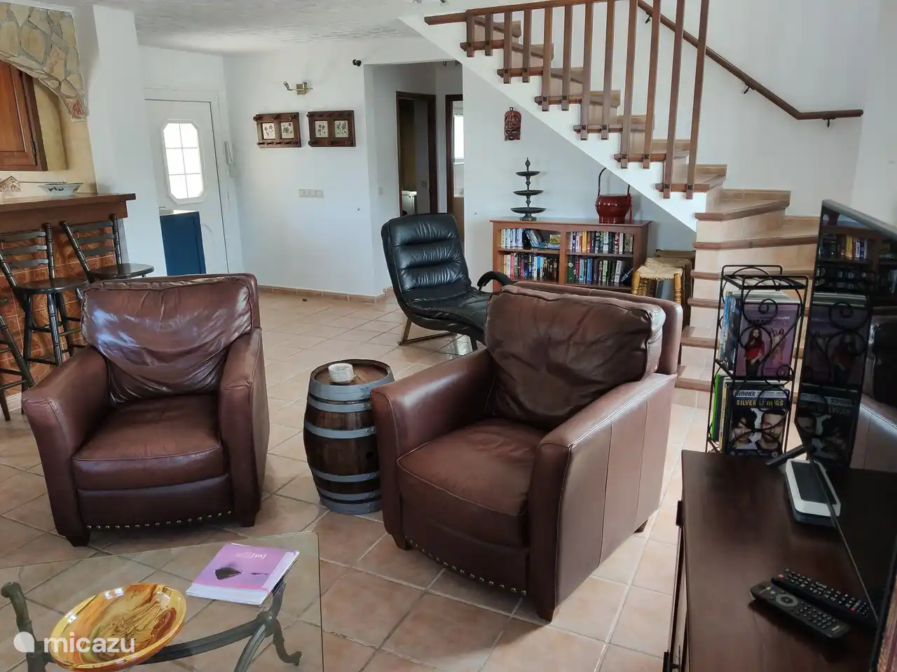 Wohnzimmer - Eingang - Treppe zum Hauptschlafzimmer