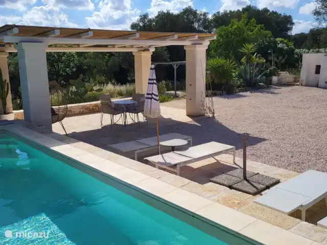 Trullino Blanc | Italie, Pouilles (Puglia), Ostuni - villa Beaucoup d’espace pour bronzer