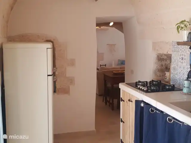 Trullino Blanc | Italie, Pouilles (Puglia), Ostuni - villa cuisine