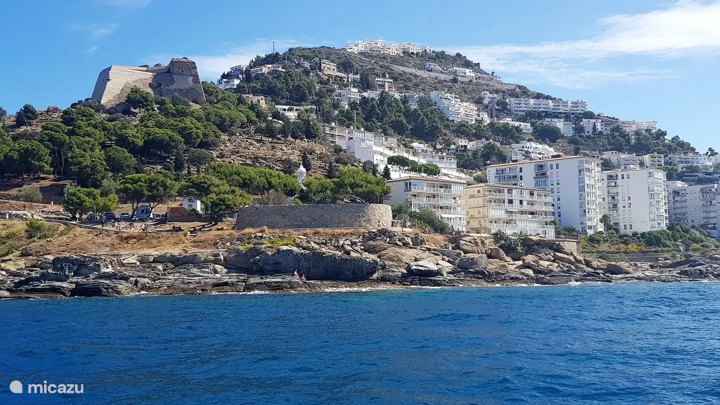 Just search, but there you will find the apartment.