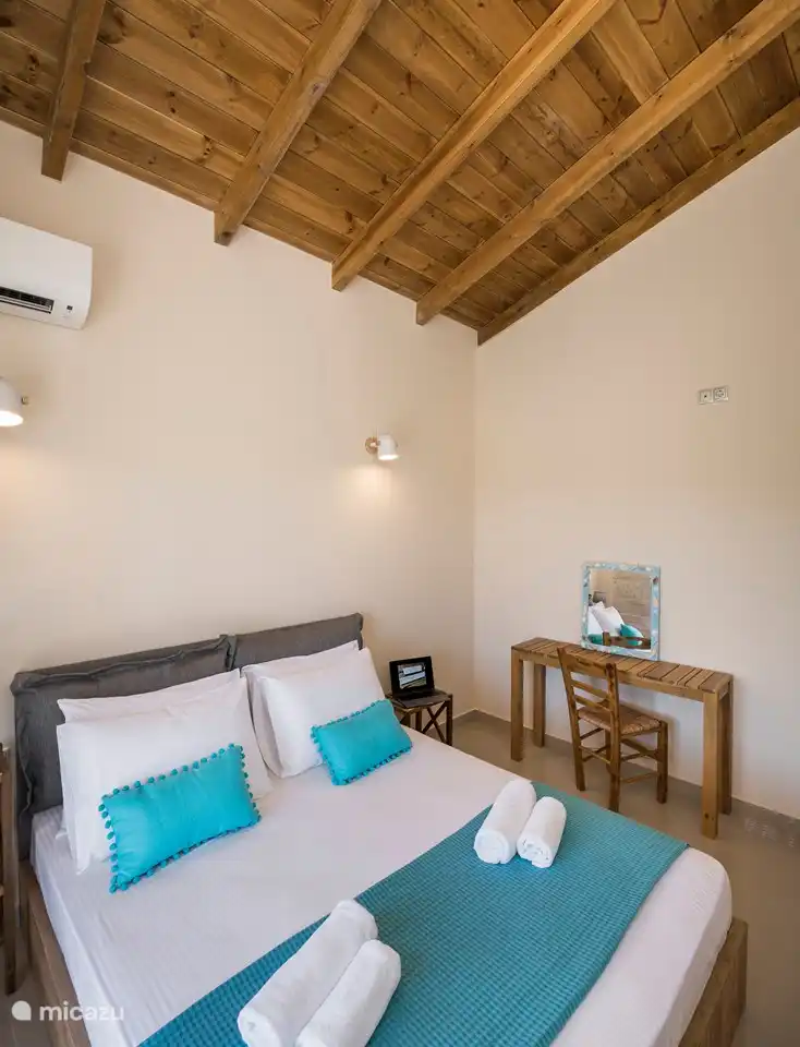 And of course every bedroom has air conditioning and beautiful wooden beams.