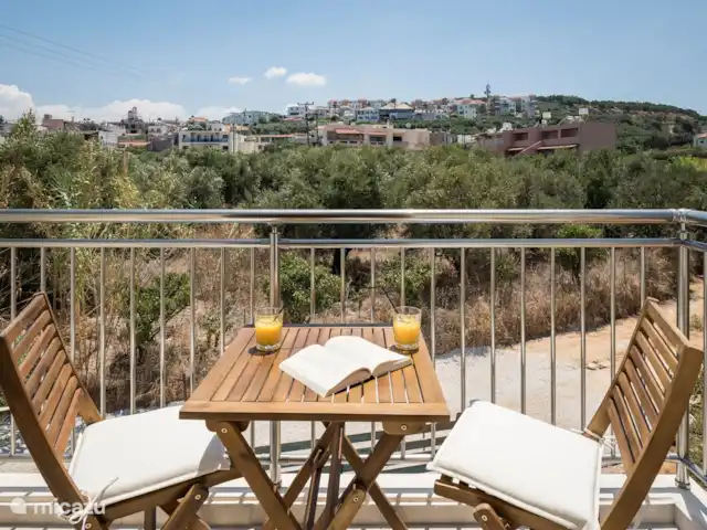 Villa Rebecca | Grèce, Crète, Agia Marina - villa vue depuis votre lit dans la petite chambre à l'étage ..
