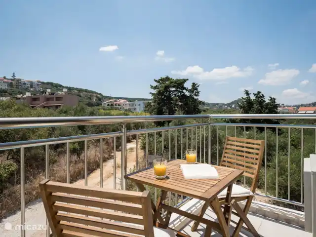 Villa Rebecca | Grèce, Crète, Agia Marina - villa encore une fois la belle vue depuis la petite chambre à l'étage.