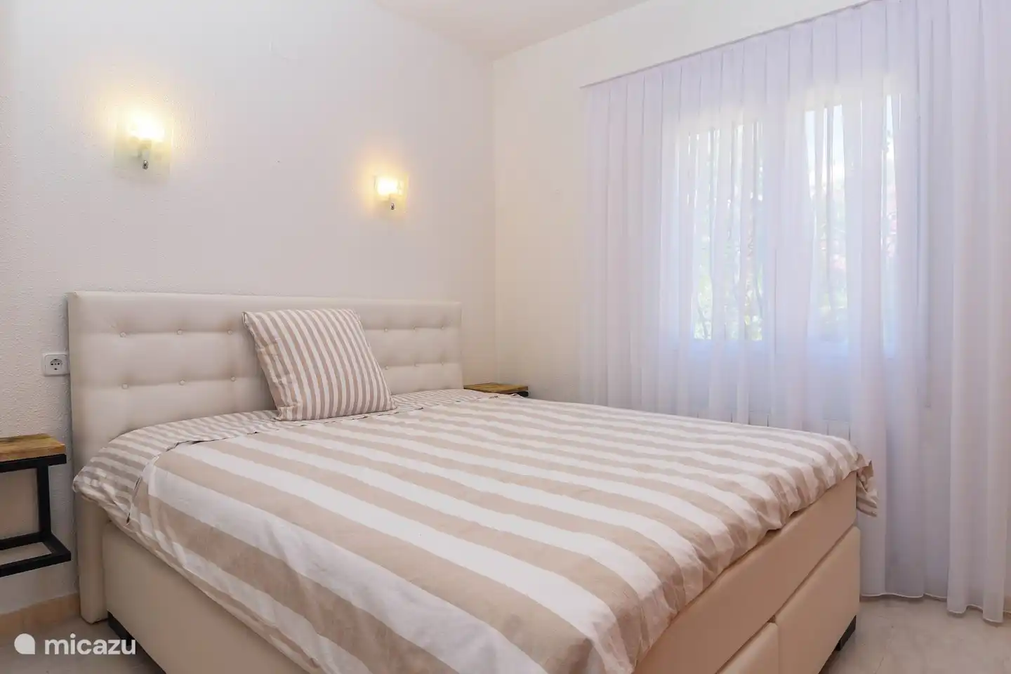 chambre 3 avec ventilateur