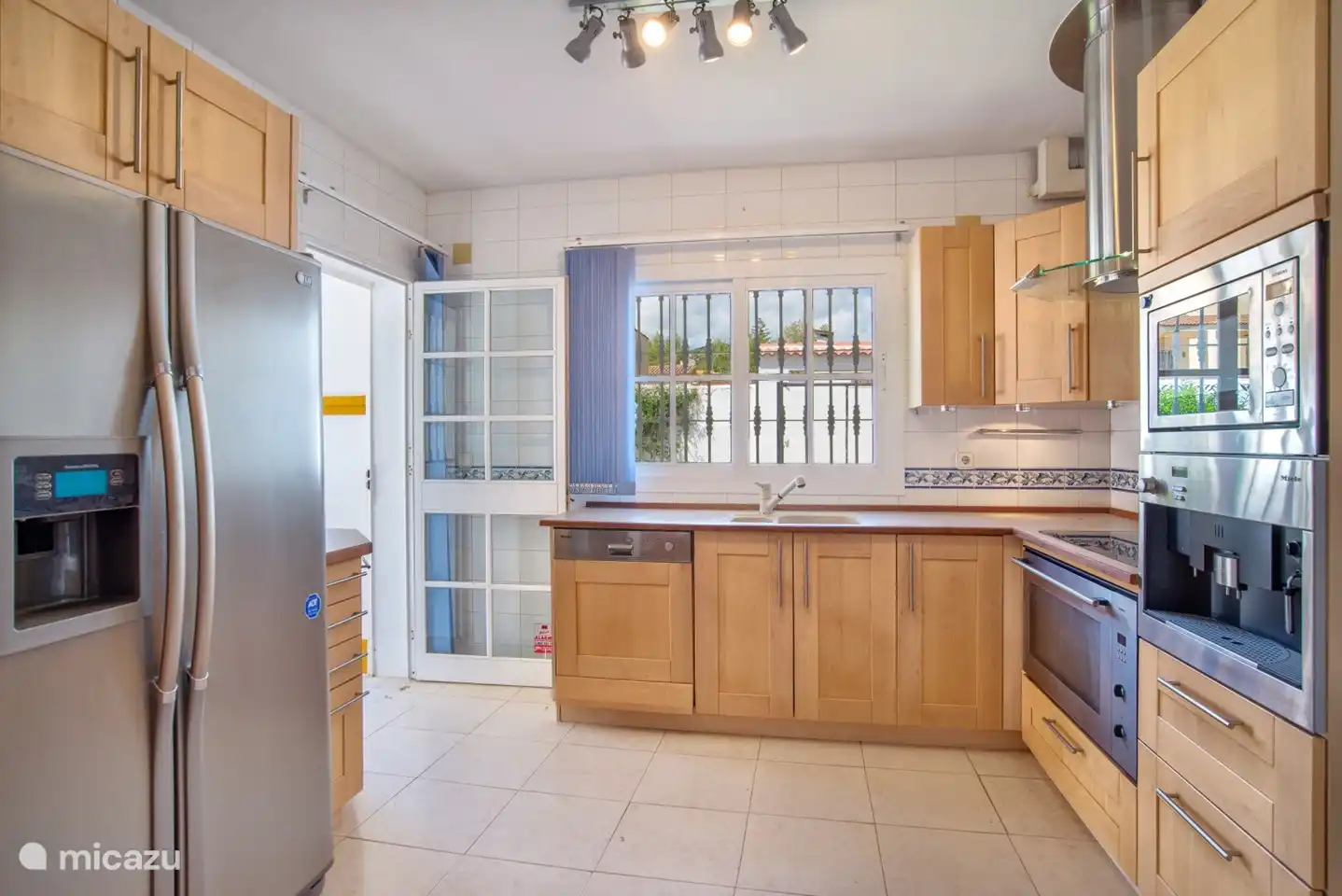 cuisine entièrement équipée