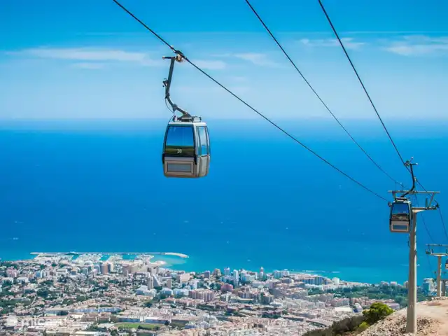 Piscina climatizada+jacuzzi+playa en España, Costa del Sol, Benalmádena - villa Teleférico en Benalmádena