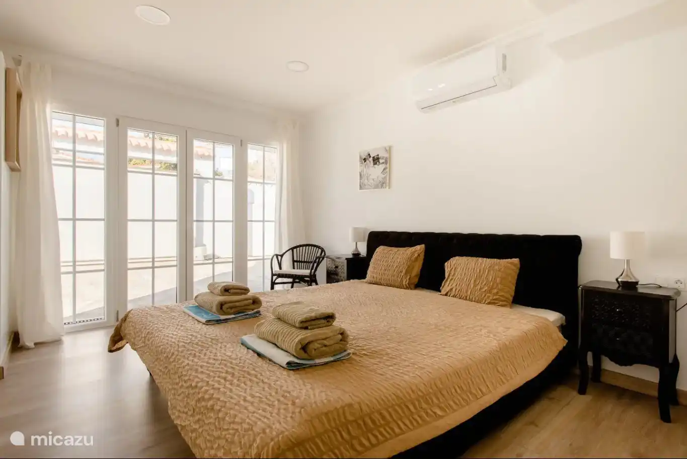 Chambre 1 au rez-de-chaussée