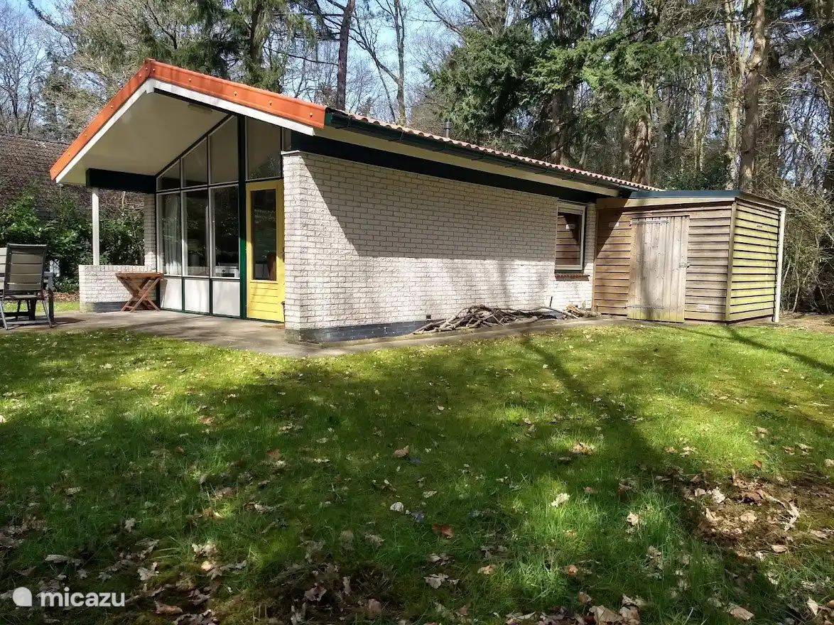 Nebenhaus mit Schuppen zur Alleinbenutzung