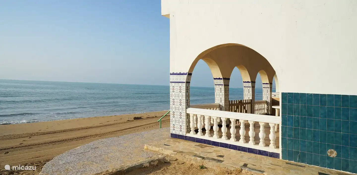 Strand von La Marina