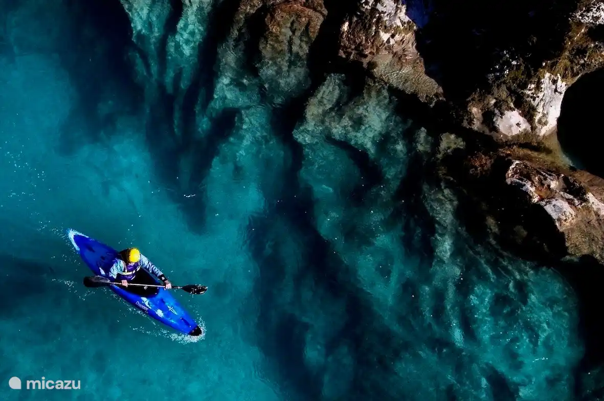 Kajak fahren auf der Soca