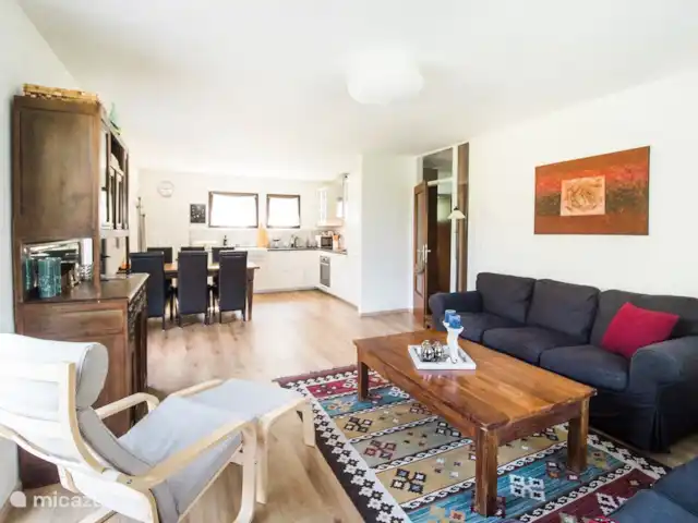 Location de Vacances Slovénie, Alpes juliennes, Kobarid, maison de vacances - Hisa Smast Séjour avec cuisine ouverte