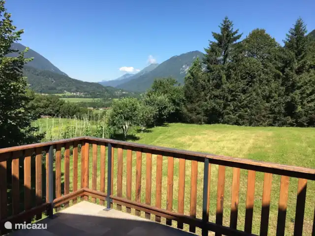 Location de Vacances Slovénie, Alpes juliennes, Kobarid, maison de vacances - Hisa Smast Vue du jardin/terrasse