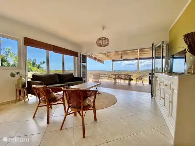 Location de Vacances Curaçao, Banda Ariba (est), Jan Thiel, appartement - Appartement Curaçao App (3) voir salon