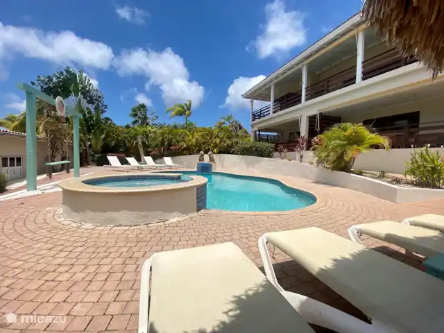 Location de Vacances Curaçao, Banda Ariba (est), Jan Thiel, appartement - Vacances à Curaçao adaptées aux enfants (4) piscine