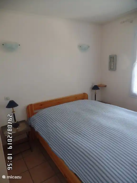 Binnenaanzicht van de slaapkamer, alle bedden zijn voorzien van nieuwe matrassen in 2020