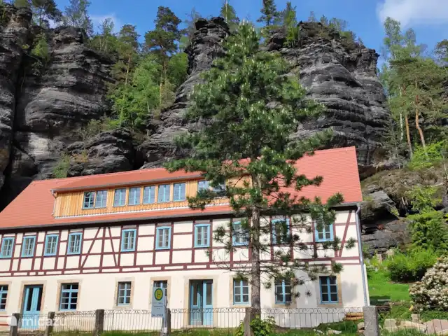 Felsenkeller Bilatal Rosengarten en Alemania, Sajonia, Rosenthal-Bielatal - apartamento Felsenkeller Bielatal visto desde la calle