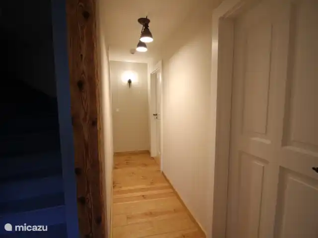 Felsenkeller Bielatal Johanniswacht en Alemania, Sajonia, Rosenthal-Bielatal - apartamento el pasillo de arriba