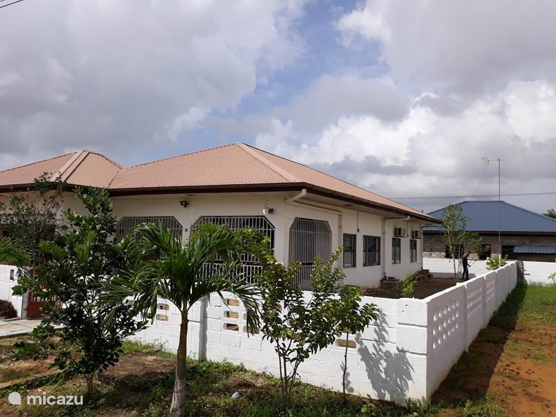 Casa vacacional Suriname, Paramaribo, Paramaribo Casa vacacional Propiedad: Villa Park - INDIRA