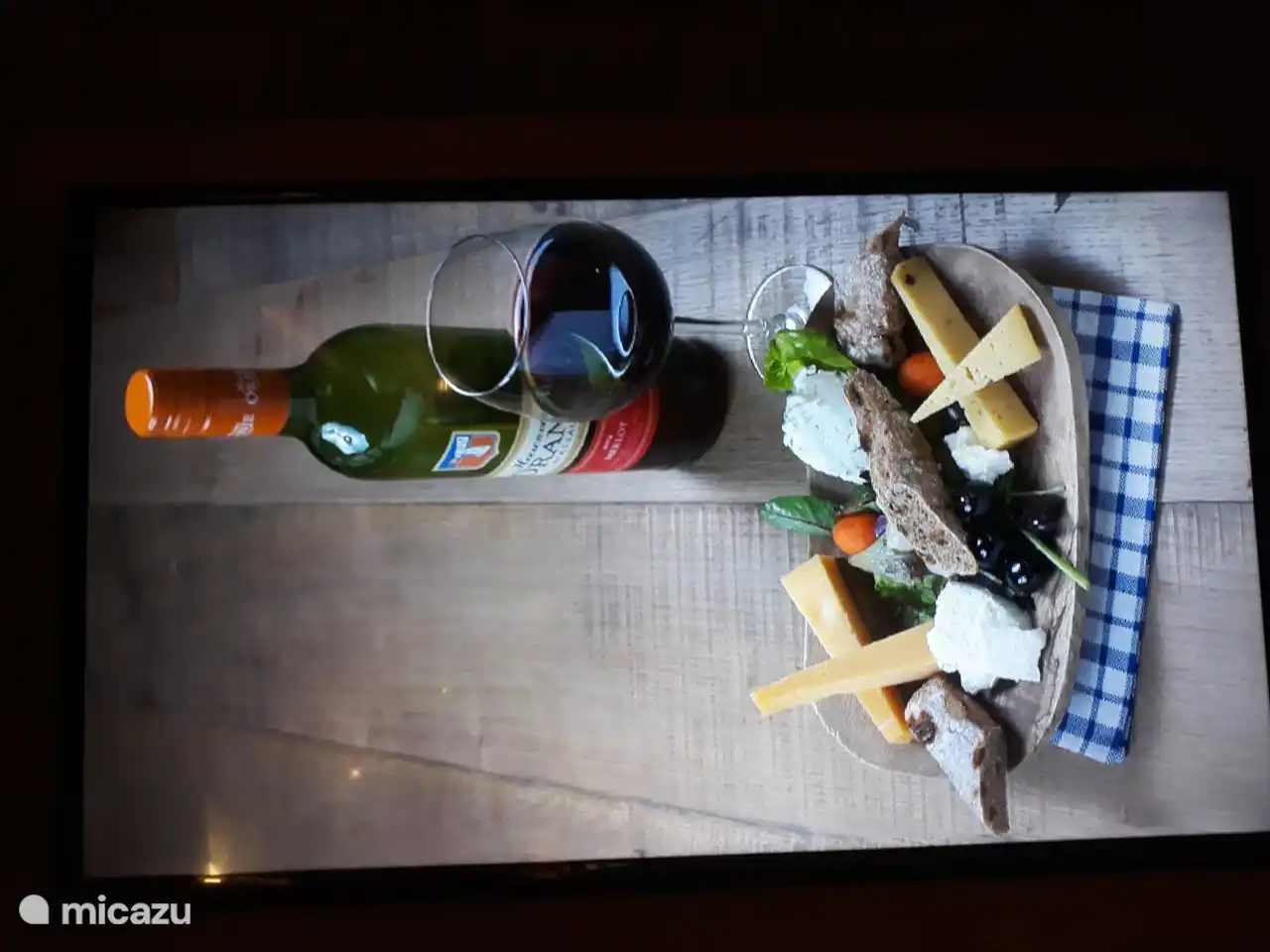 All luxury of local and European products are available within walking distance of VillaParK INDIRA or can be delivered to the house.