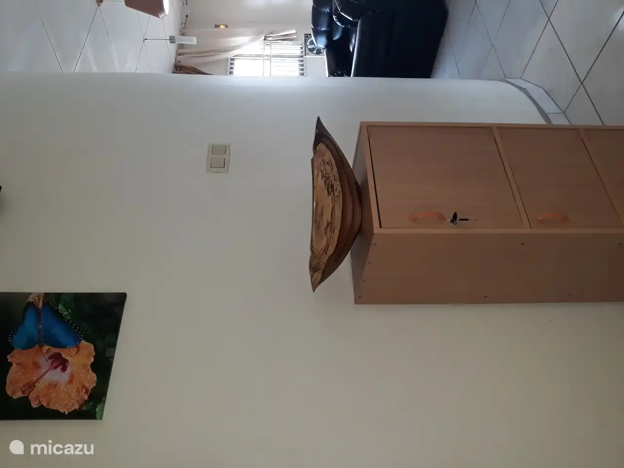 Beautifully beautiful interior with beautiful wood carving from Commewijne Suriname.